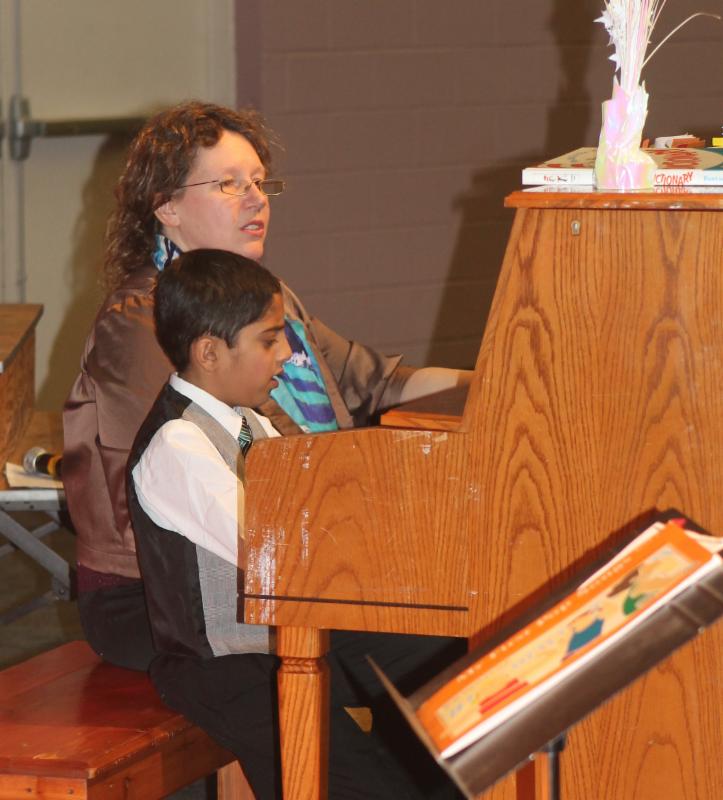 musical showcase piano