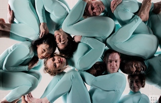contemporary dancers
