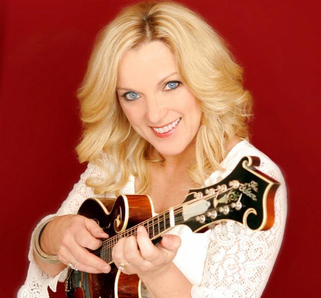 Rhonda Vincent with mandolin