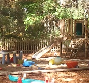Honey Tree Play yard