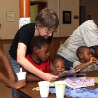 Elaine Tarone at Project Home