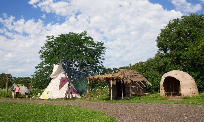 1700 Ioway Farm