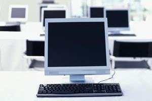 flatscreen-computer-room.jpg