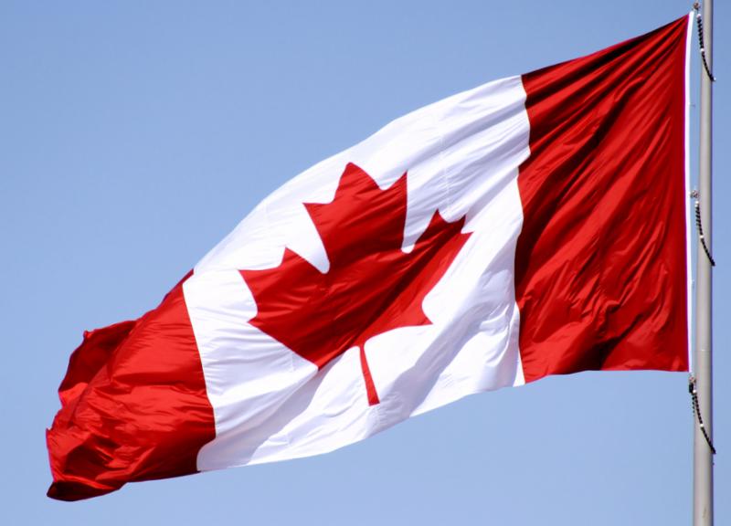 canadian_flag_waving.jpg