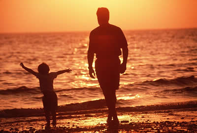 father-child-beach.jpg