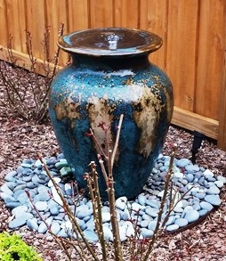 Disappearing fountain