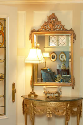 golden-table-mirror.jpg