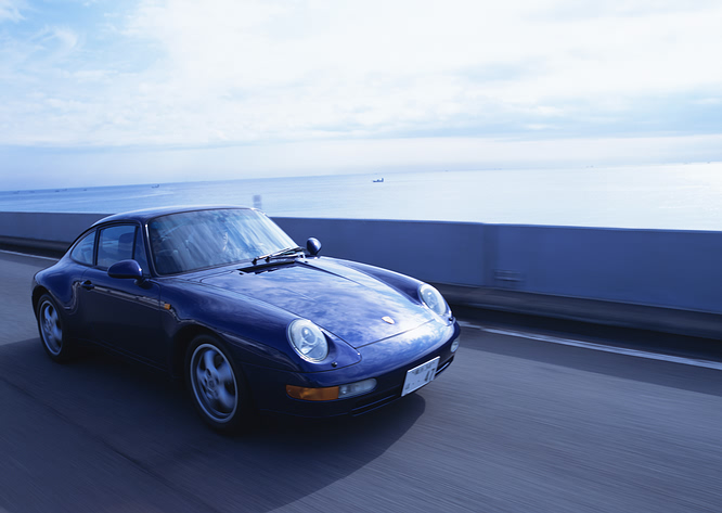 luxury_car.jpg