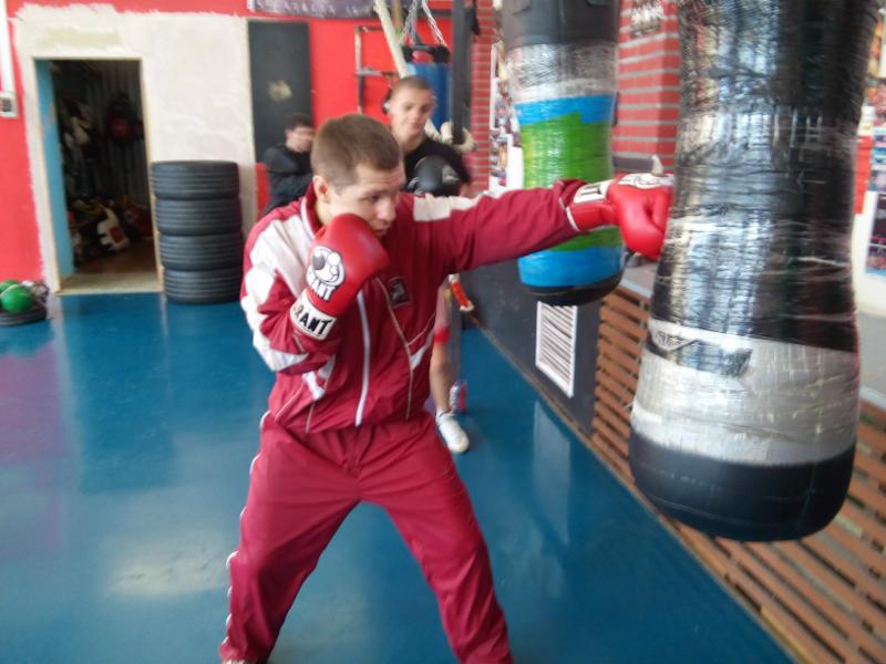 c7ebf07b df49 4169 a5ff 54cbbf352610