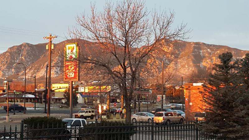 Colorado Springs, CO