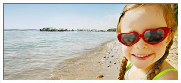 hearts-sunglasses-girl.jpg