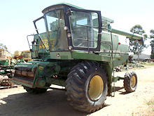 Used John Deere 8820 Titan II Header