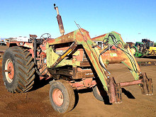 RECEIVED FOR WRECKING (TOOWOOMBA)! International® 766 Tractor