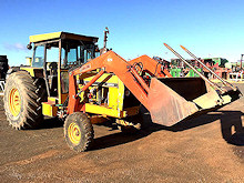 Used Chamberlain 4080 Tractor