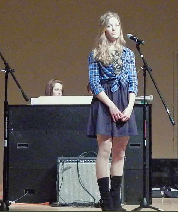 Riely Singing