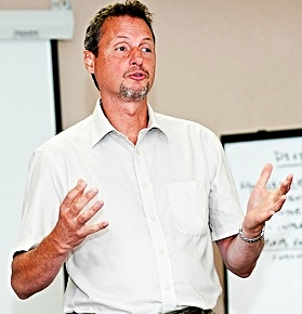 Gaetan Pellerin presenting