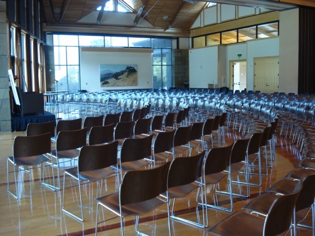 Lafayette Veterans Memorial Center