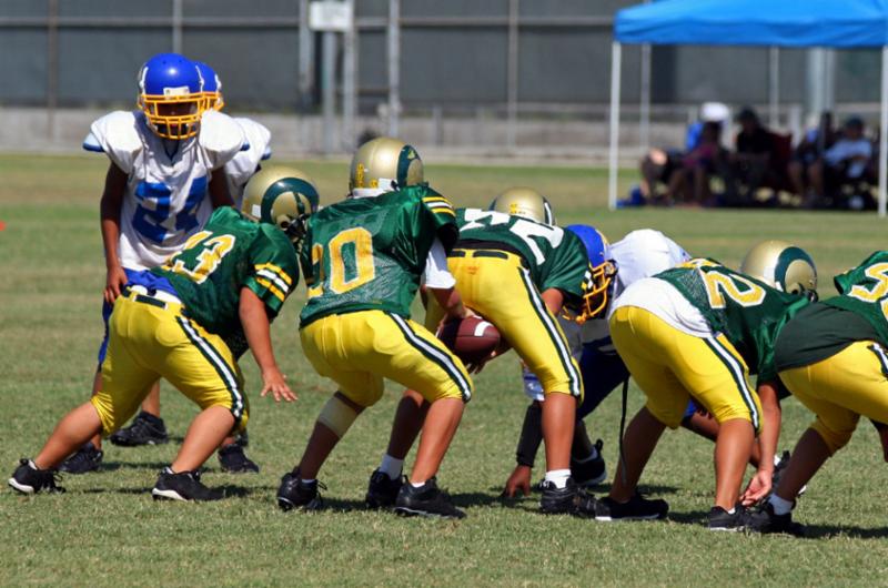 peewee_football_snap.jpg