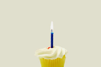 cupcake-candle.jpg