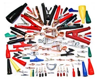 Mueller clips and insulators