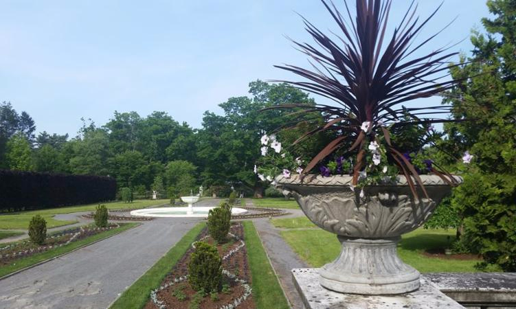 ItalianateGardenveranda