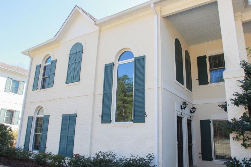 Featured Listing Luxurious Condominium For Sale at Old Waverly Golf Club