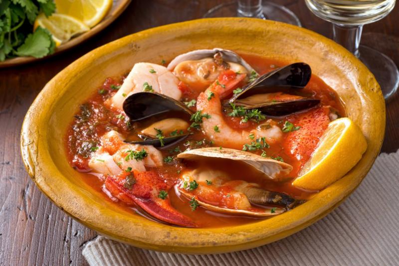 Make Your Own San Francisco Treat With Cod, Clams, Mussels, and Shrimp!!