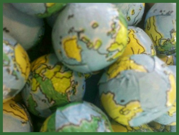 mini earths