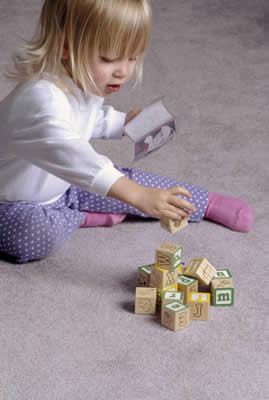 baby-playing-blocks.jpg