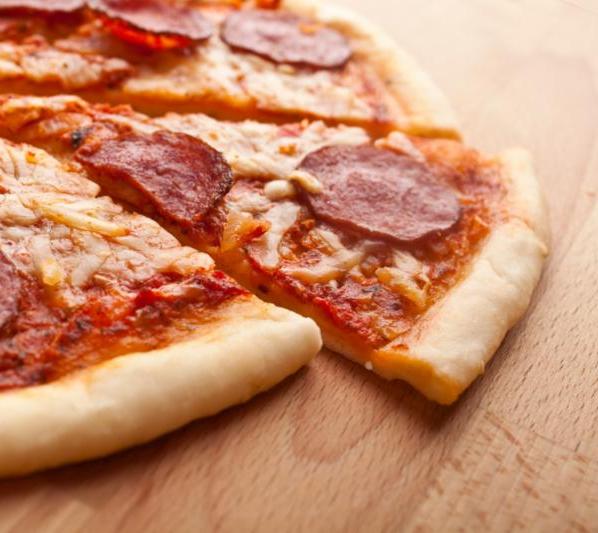 pepperoni_pizza.jpg