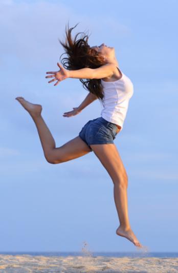 woman_jump.jpg