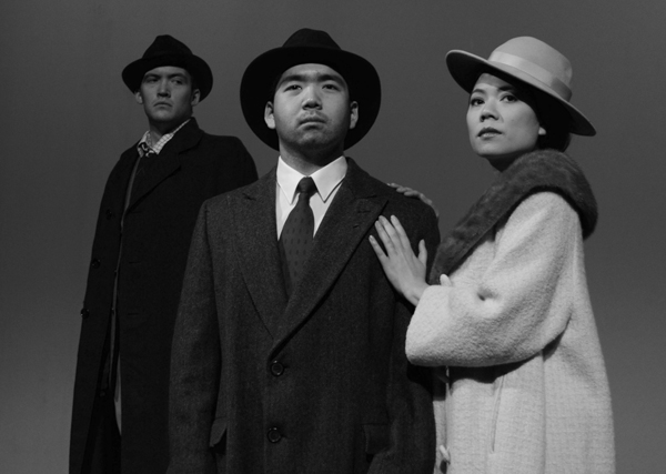 Ishmael Chambers (Craig Peterson), Kabuo Miyamoto (Tim Takechi) and Hatsue Miyamoto (Ruth Yeo-Peterman); Photo: Dominique Cantwell