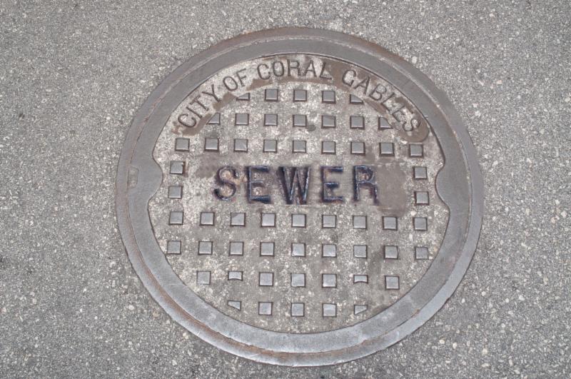 tapa de alcantarillado