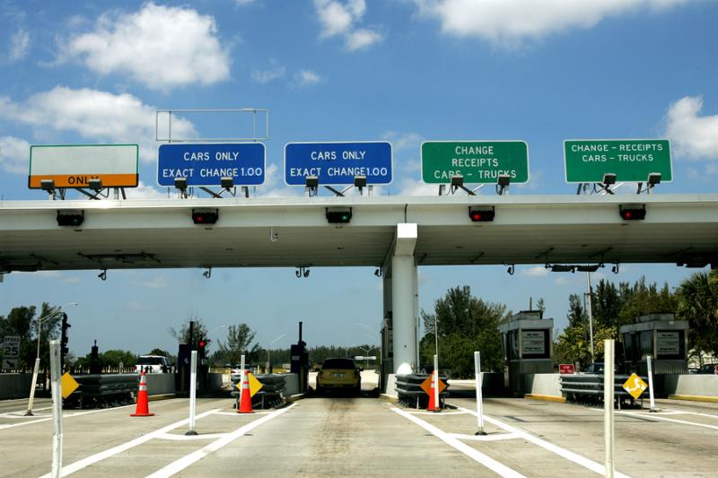 typical toll booth located on i-75 in southwest florida