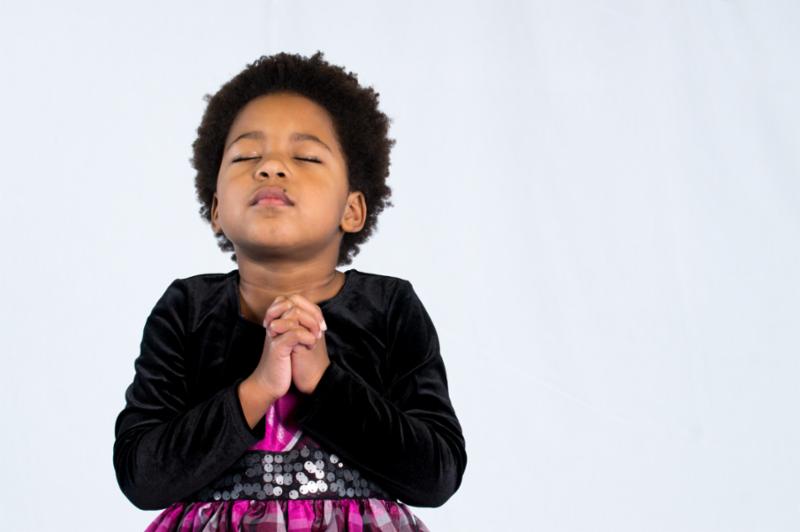 praying_little_girl.jpg