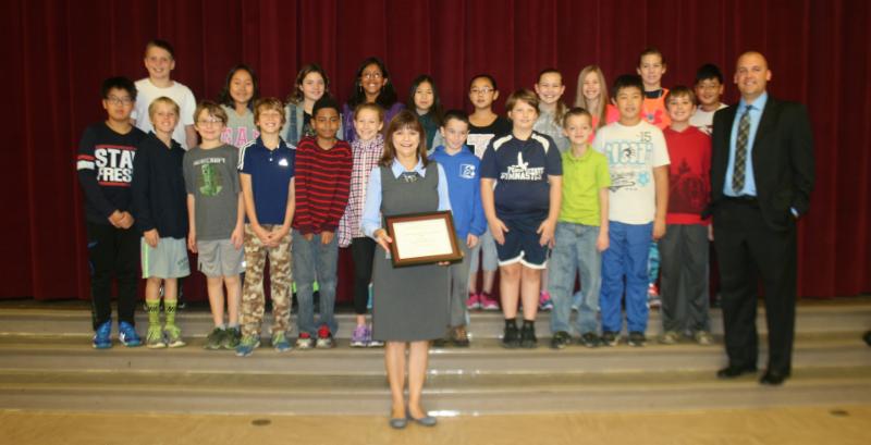 Eve Evans with her fifth-grade class