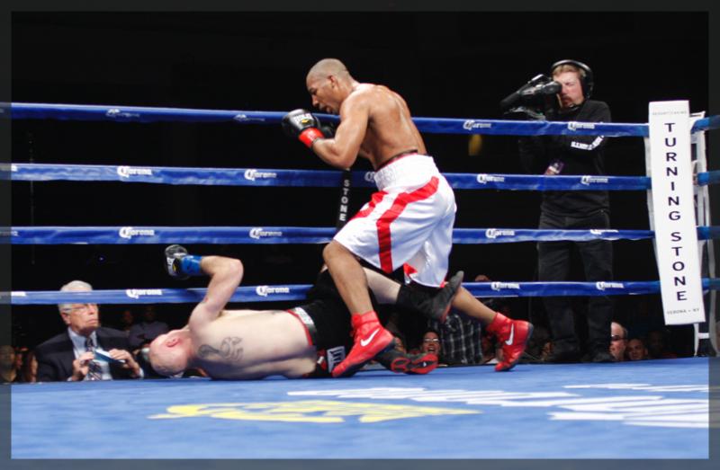 Fedosov, Dennis, Thomas and Cojanu advance in Boxcino Heavyweight tournament 1 Andrey Fedosov, Donovan Dennis, Lenroy Thomas - Verona, NY (February 22, 2015)--Andrey Fedosov, Donovan Dennis, Lenroy Thomas and Razvan Cojanu all scored victories in their quarterfinal bouts in the Boxcino Heavyweight tournament at the Turning Stone Resort Casino.