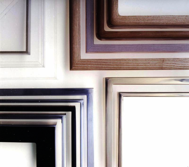 SmallCorp Finished Corner Picture Frames